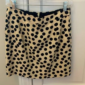 J.Crew black and khaki polka dot linen mini skirt.  Size 2